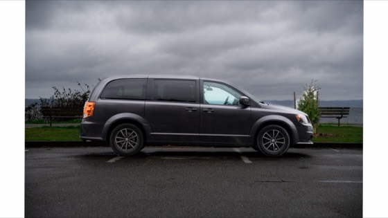 Dodge Grand Caravan 2018 photo 3