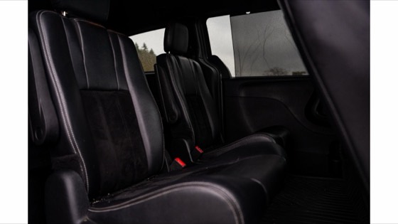 Dodge Grand Caravan 2018 photo 16