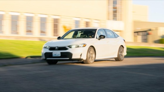 Honda Civic Hybrid 2025 photo 2