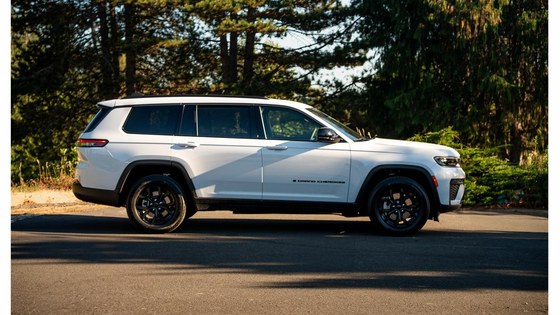 Jeep Grand Cherokee L 2026 photo 4