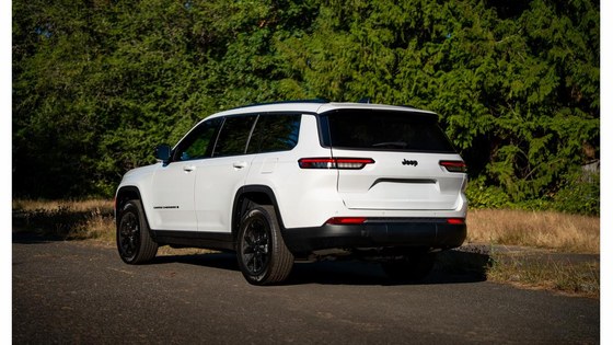 Jeep Grand Cherokee L 2026 photo 6