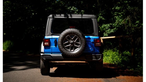 Jeep Wrangler 2026 photo 3