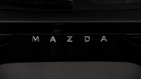 Mazda CX-5 2026 (Black) photo 11