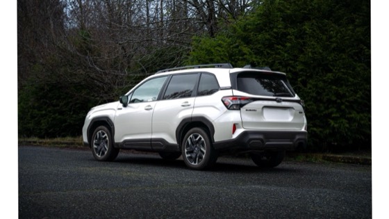 Subaru Forester 2025 photo 4