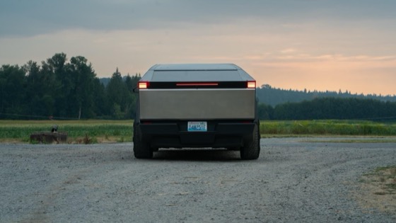 Tesla Cybertruck 2024 photo 3