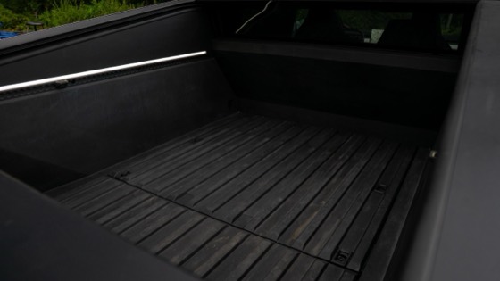 Tesla Cybertruck 2024 photo 18