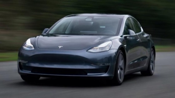 Tesla Model 3 2019 photo 1