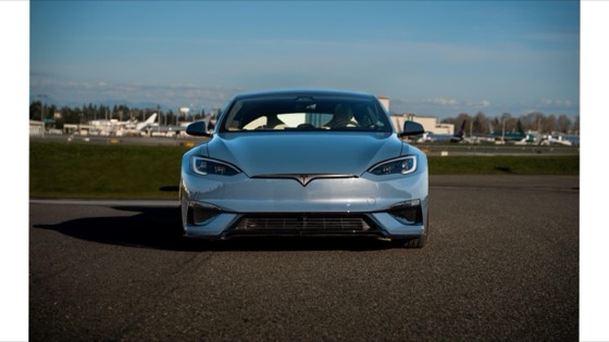 Tesla Model S 2026 photo 3