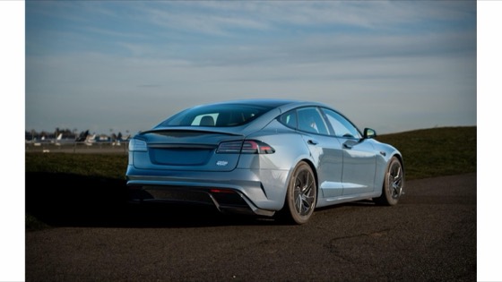 Tesla Model S 2026 photo 5