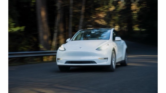 Tesla Model Y 2021 photo 4