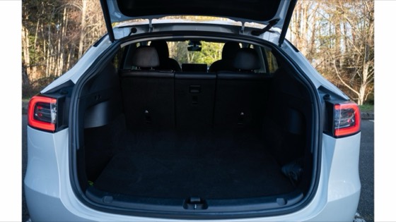 Tesla Model Y 2021 photo 18