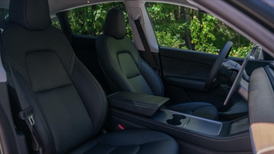 Tesla Model Y 2022 Gray photo 14