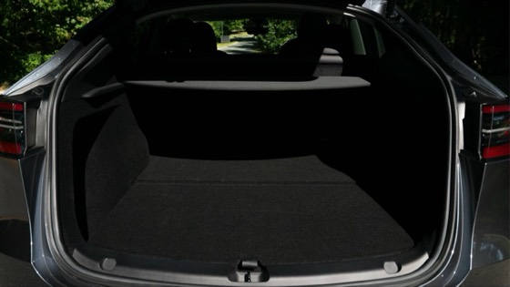Tesla Model Y 2022 Gray photo 18