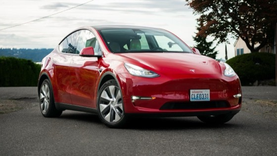 Tesla Model Y 2022 Red photo 1