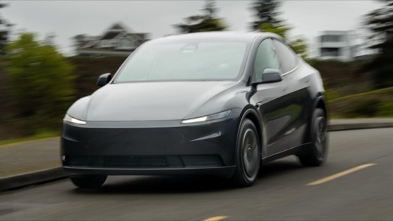 Tesla Model Y 2026 Gray photo 1