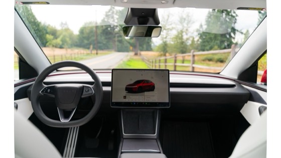 Tesla Model Y 2026 Ultra Red photo 19