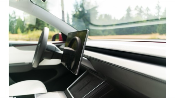 Tesla Model Y 2026 Ultra Red photo 20