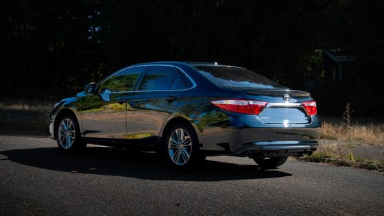 Toyota Camry 2017 photo 2