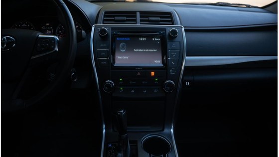 Toyota Camry 2017 photo 11