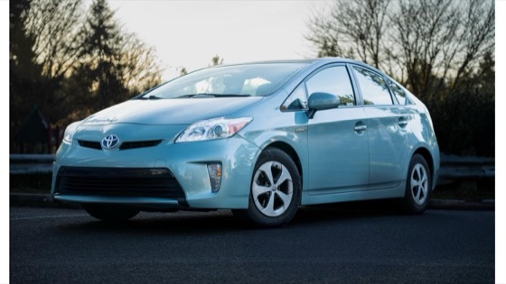 Toyota Prius 2013 photo 1