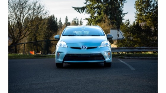 Toyota Prius 2013 photo 2
