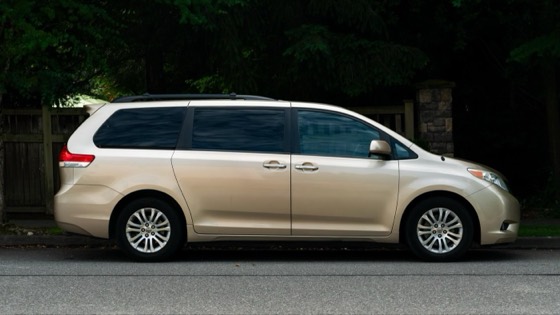 Toyota Sienna 2013 photo 6