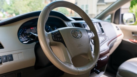 Toyota Sienna 2013 photo 11