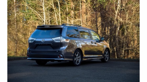 Toyota Sienna 2015 photo 5
