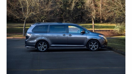 Toyota Sienna 2015 photo 8