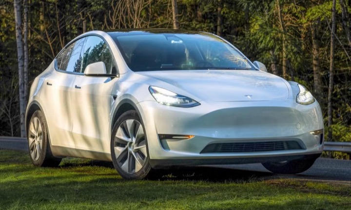 Tesla Model Y 2021