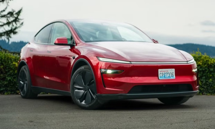 Tesla Model Y 2026 Ultra Red