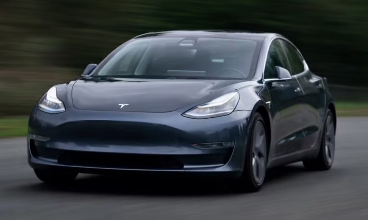 Tesla Model 3 2019