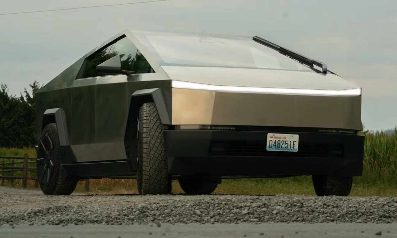 Tesla Cybertruck 2024
