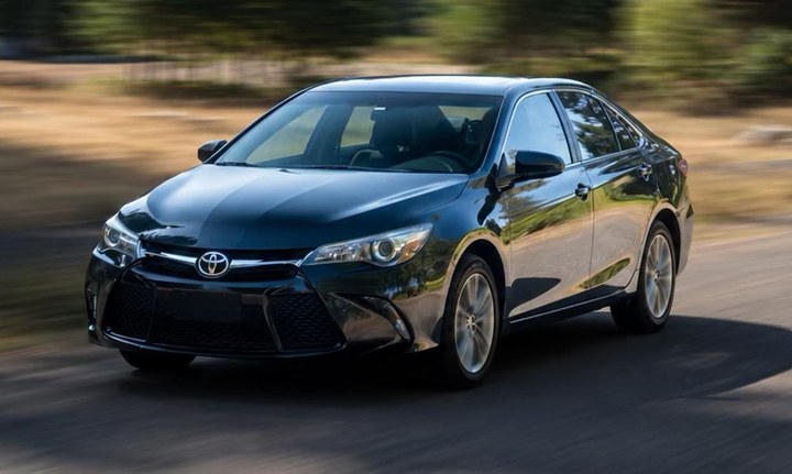 Toyota Camry 2017